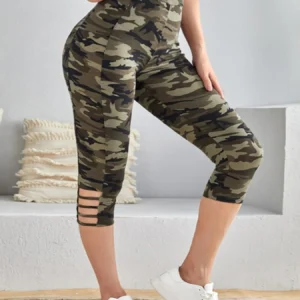 Plus Size Women's Camo Capri Leggings with Side Stripe Cutouts Stylish High Elasticity Knit Sporty Fashionable Casual Pants