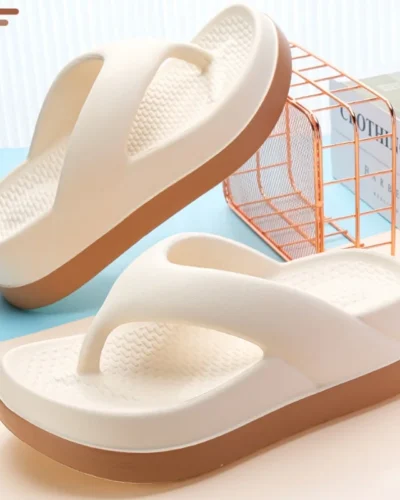 Woman flip flops Popular Design Shoes 2024 trend Casual Platform Sandals non-slip Outdoor slippers Unique features Flat sandals