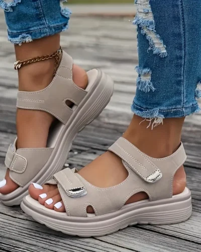 2025 New Summer Sandals Travel Women Shoes New Sandal Sole Durable Sandal Ladies Outdoor Beach Slippers Platform Sandals