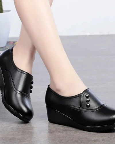 Platform Wedges Mom Shoes Black Leather Flats Woman Grandma Slip On Moccasins Casual Outdoor spring Loafers