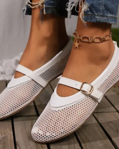 New 2024 Hollowed Out Women's Flat Shoes Leather Buckle Spring and Summer Fashion Moccasins Mary Jane Ballet Flats Women