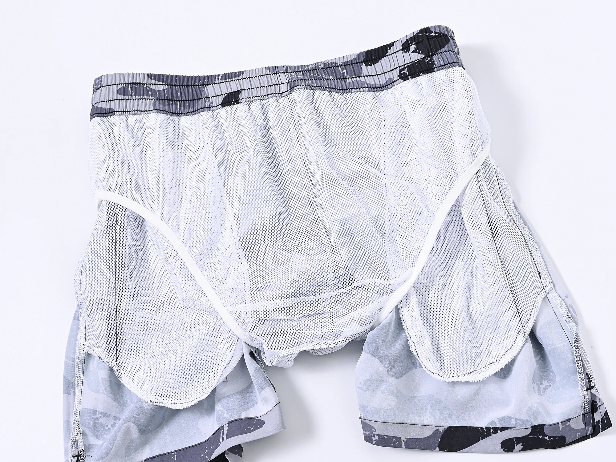Summer Men's Swim Trunks Quick Dry Beach Surf Shorts, Camouflage Strip Shorts with Zipper Pockets and Mesh Lining - Image 6