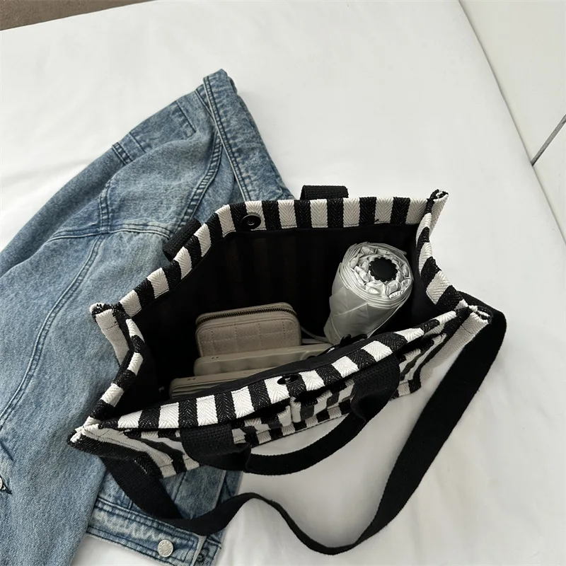 Cool Street Handbag, Large Capacity Women's Shoulder Bag, Trendy Striped Canvas Crossbody Bag, Fashion Travel Shopping Tote Bag - Image 2