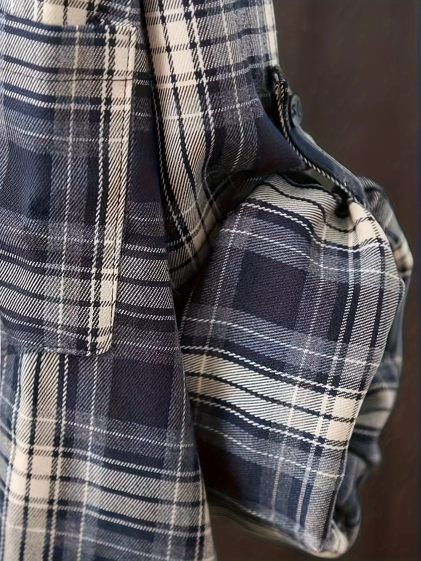 Plus-size Women's Top Black and White Plaid Polo Collar Shirt Spring and Summer Commute To Wear with 2025 Explosion - Image 3