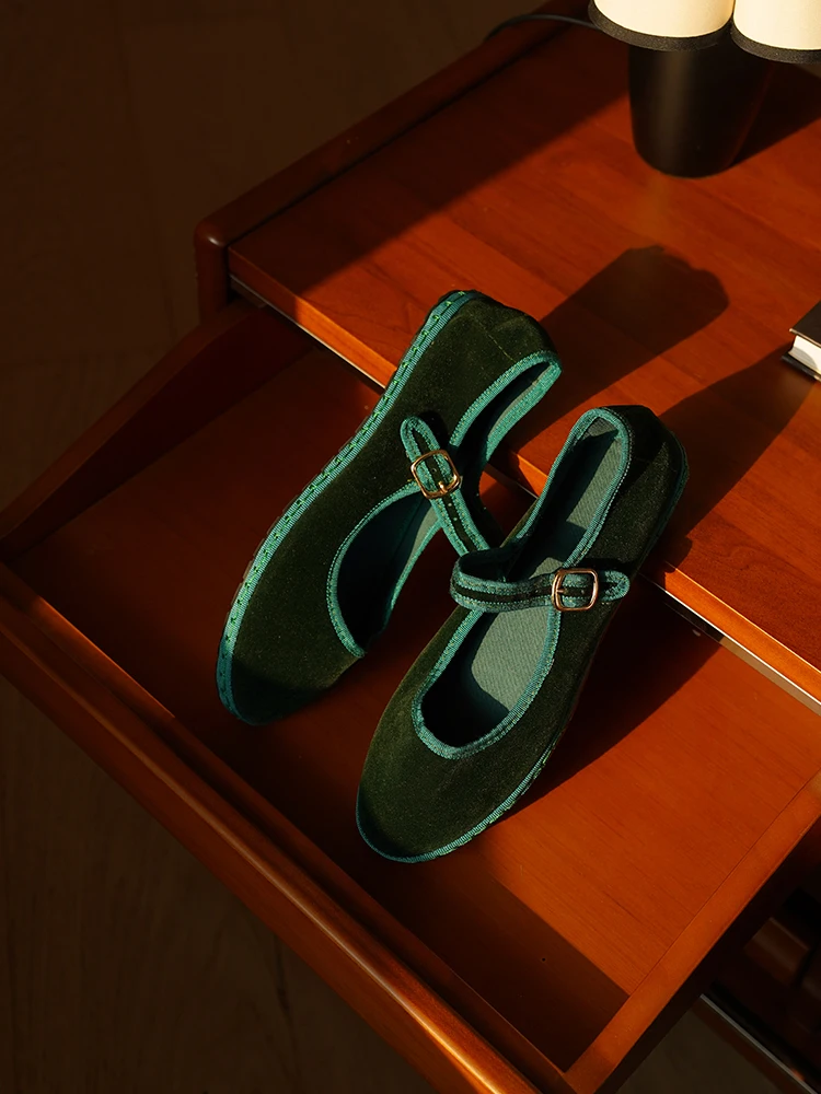 Velvet Mary Jane Shoes for Women Hand Stitch Casual Streetwear Ballet Flats Pumps Female Solid Color Red Cloth Shoes Loafers - Image 2