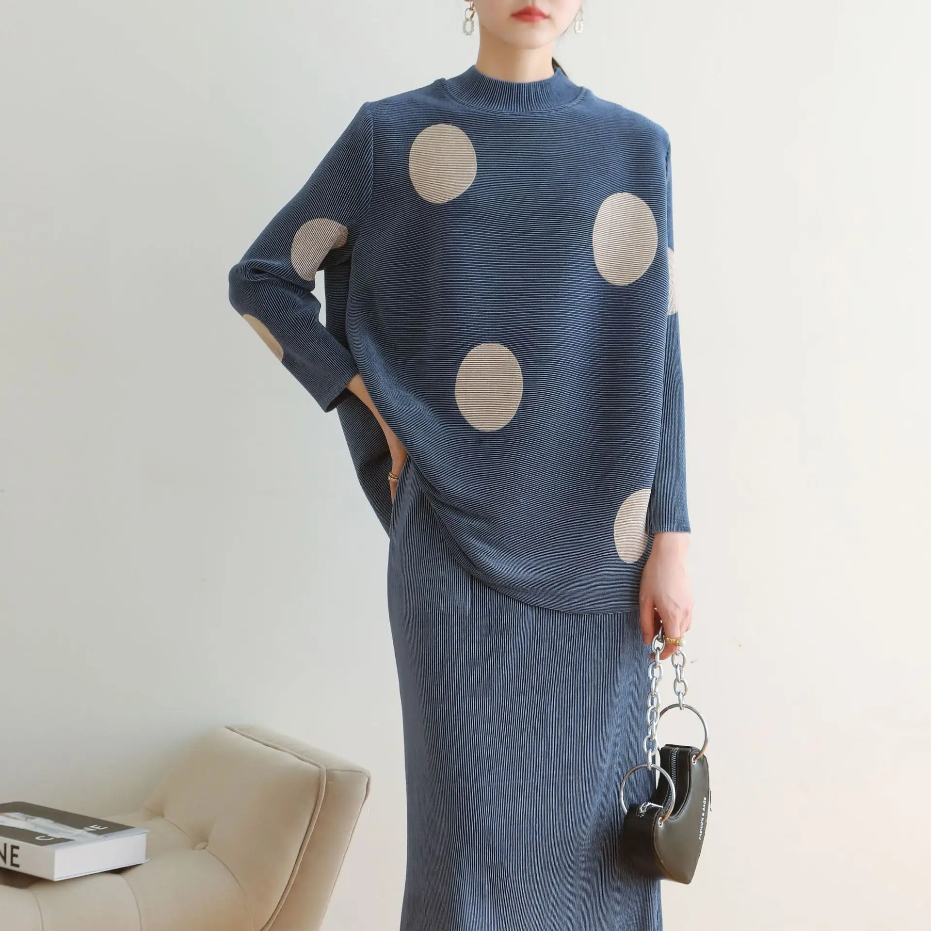 Women High Neck T Shirt Pencil Skirt Miyake Pleated Polka Dot Two Piece Set - Image 4