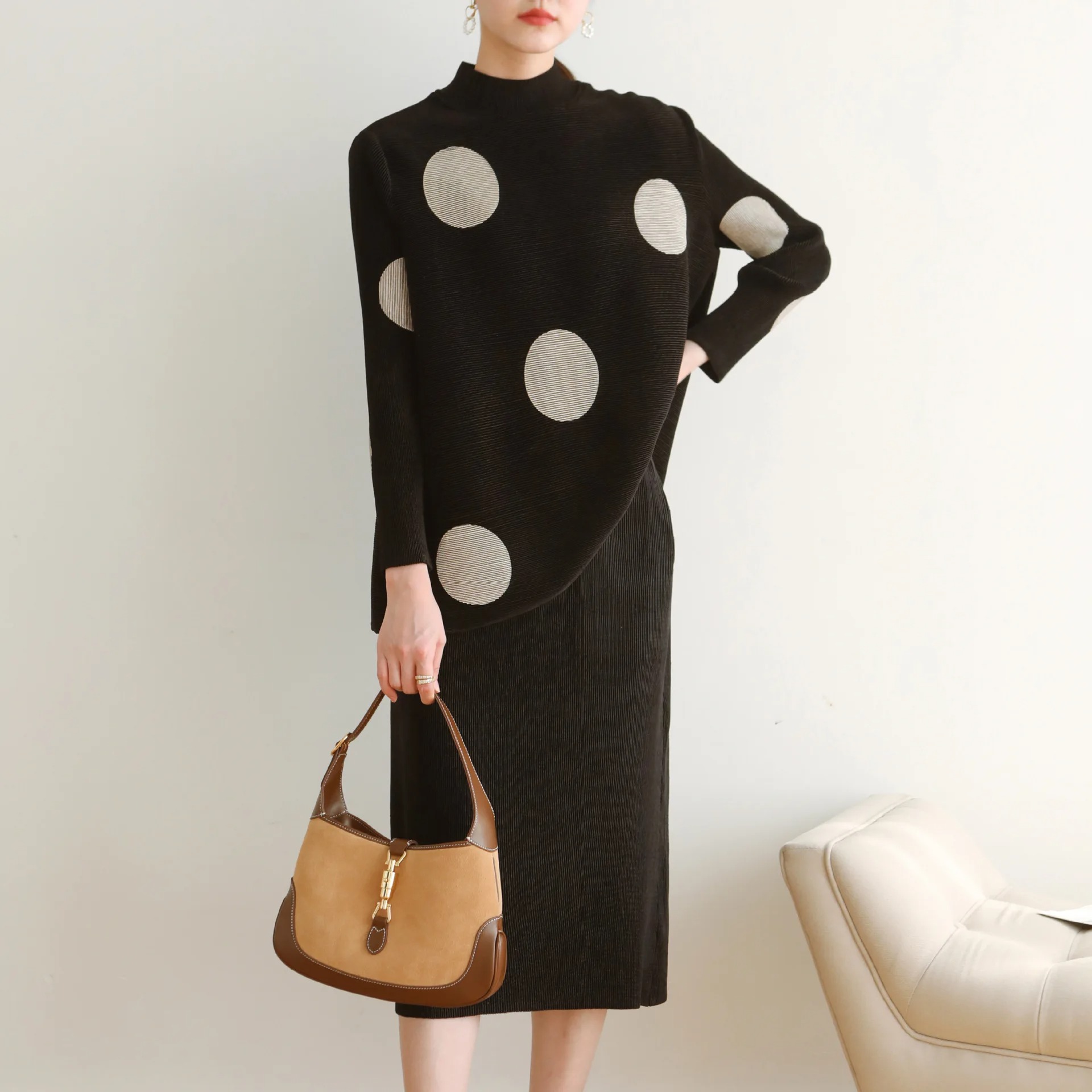 Women High Neck T Shirt Pencil Skirt Miyake Pleated Polka Dot Two Piece Set - Image 2