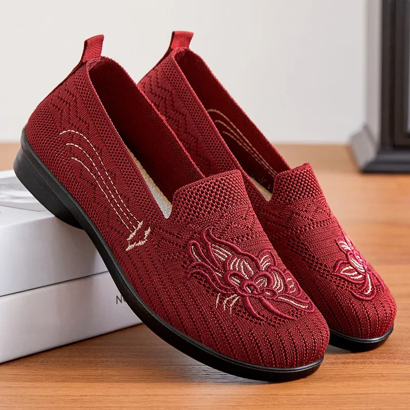 Chinese embroidery loafers women's shoes breathable mesh mom shoes traditional Chinese spring casual comfortable and lightweight - Image 2