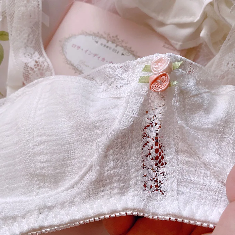 French Underwear Thin White Cotton Lace Small Chest Retro Steel-free Flat Bra Set Bra for Women - Image 2