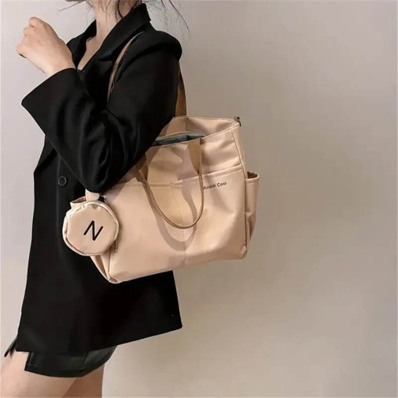 Women's Tote Bags Simple Large Capacity Canvas Bag, Lightweight Shoulder Bag For Travel With Mini Zipper Purse - Image 5
