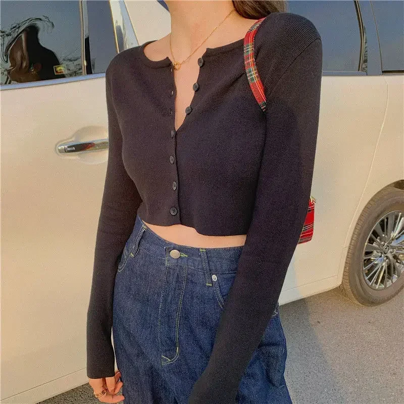 Woman Sweaters Cardigan Red V-neck Knitted Cardigan Women's Spring Slim-Fitting Style Short Jacket - Image 4