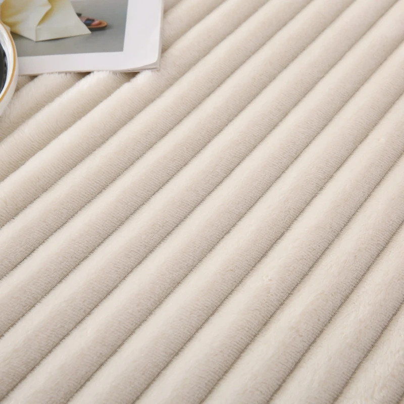 1Pc Faux Fur Velvet Fitted Sheet Soft Plush Bedcover Mattress Cover With All-around Elastic Rubber Band Bed Sheet Warm Bedsheets - Image 4