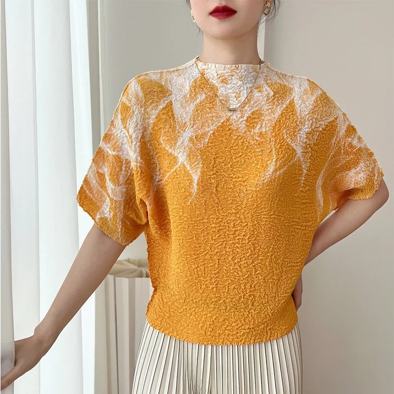 Miyake-Inspired Disorderly Pleated Printed T-Shirt – Women’s High Fashion Loose Summer Top - Image 2