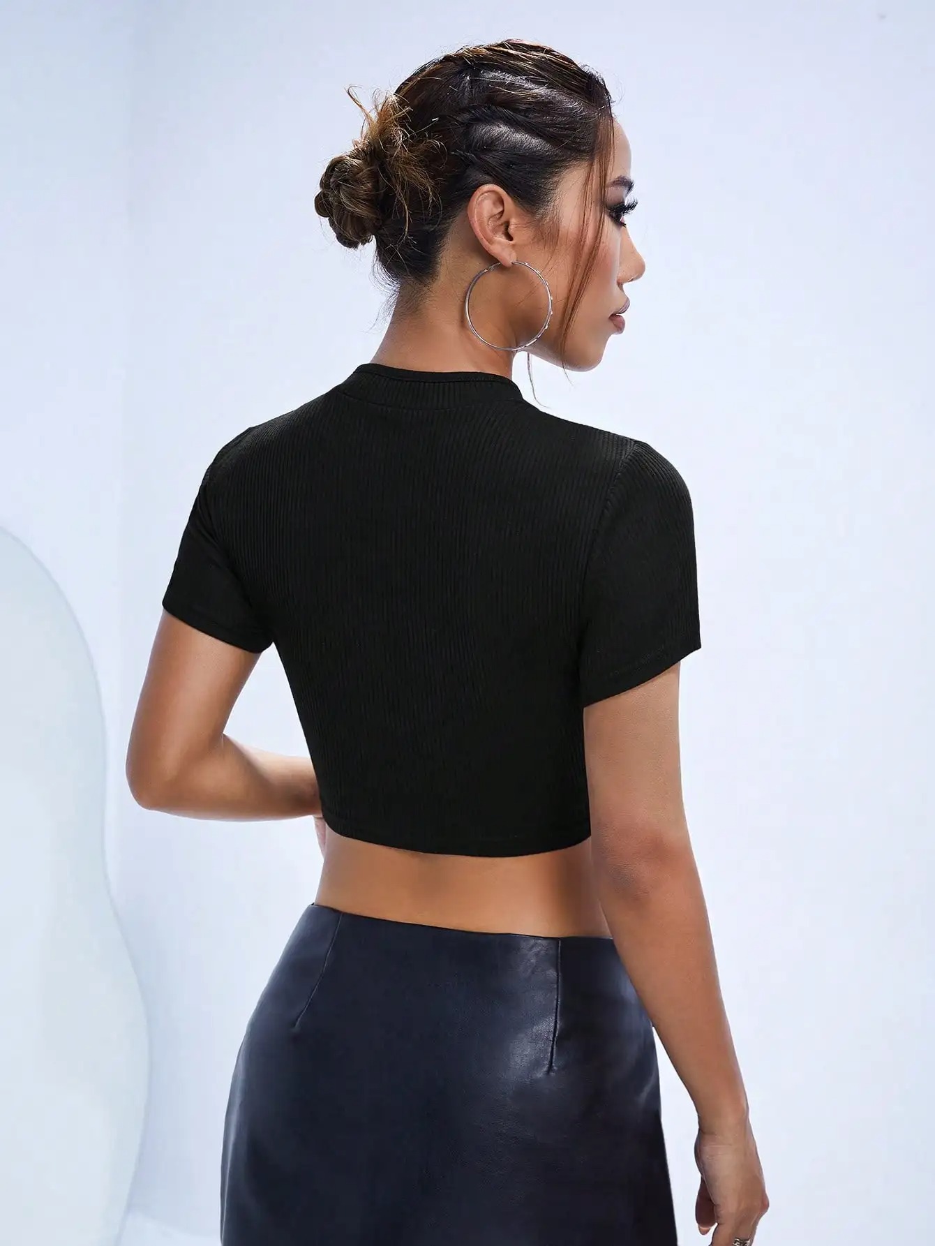 Women’s Qipao-Style Knit T-Shirt – Short Sleeve Slim Fit High-Waist Cropped Top for Spring & Summer - Image 7