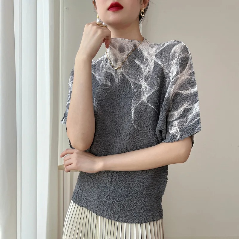 Miyake-Inspired Disorderly Pleated Printed T-Shirt – Women’s High Fashion Loose Summer Top - Image 6