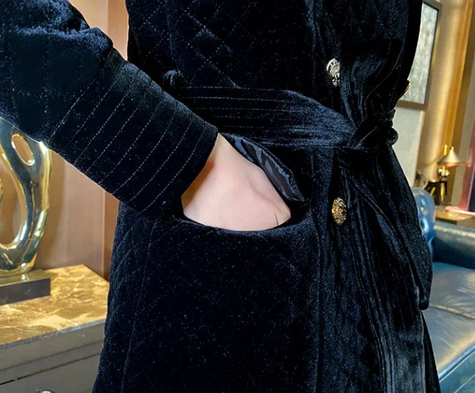 Women’s Velvet Cotton Quilted Coat – Mid-Length Plaid Black Diamond Winter Jacket - Image 2
