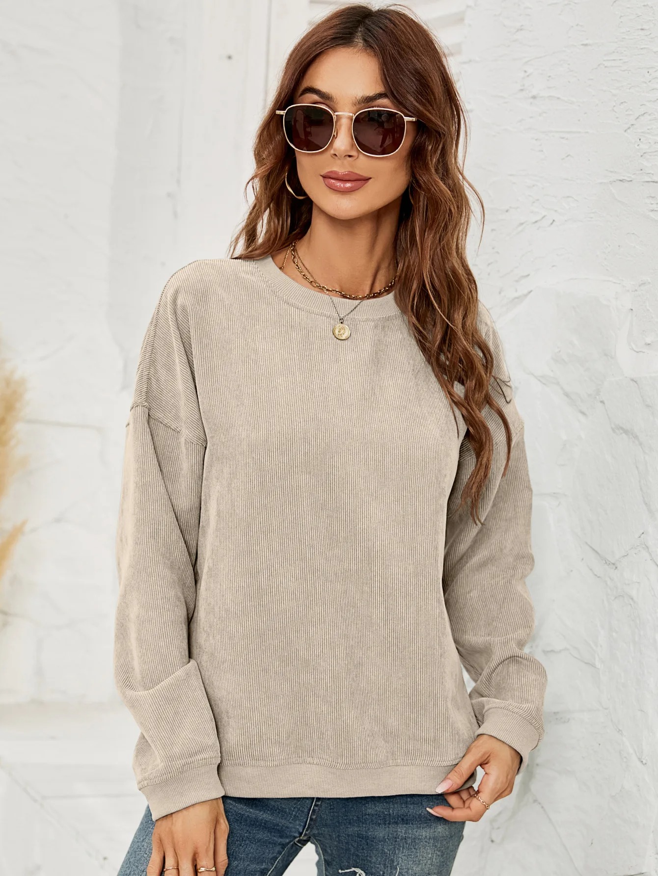 Women's Corduroy Round neck Solid Long Sleeve casual Sweatshirts Pullovers for Women - Image 4