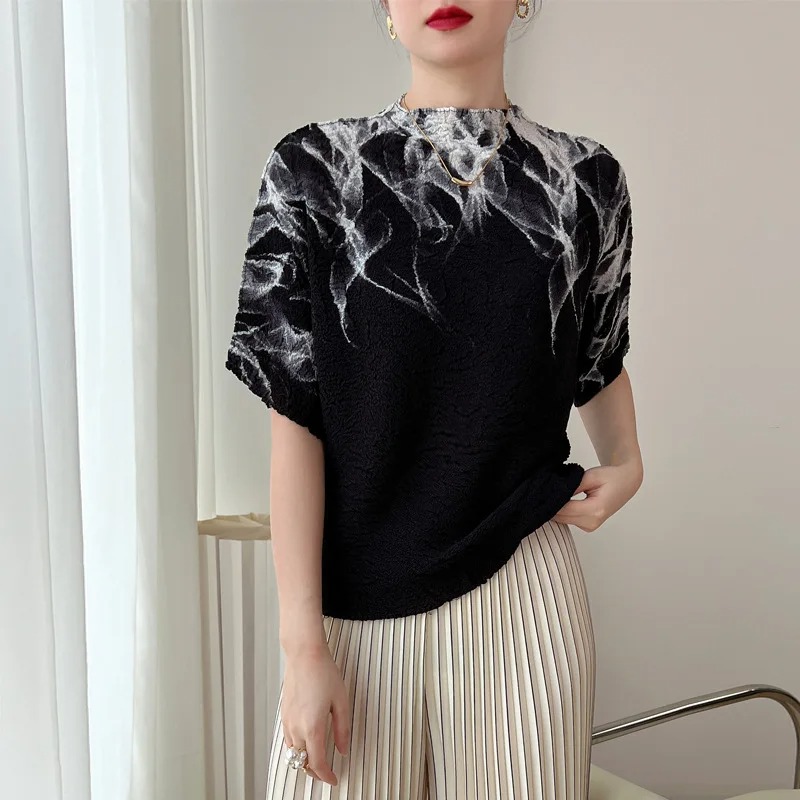 Miyake-Inspired Disorderly Pleated Printed T-Shirt – Women’s High Fashion Loose Summer Top - Image 5